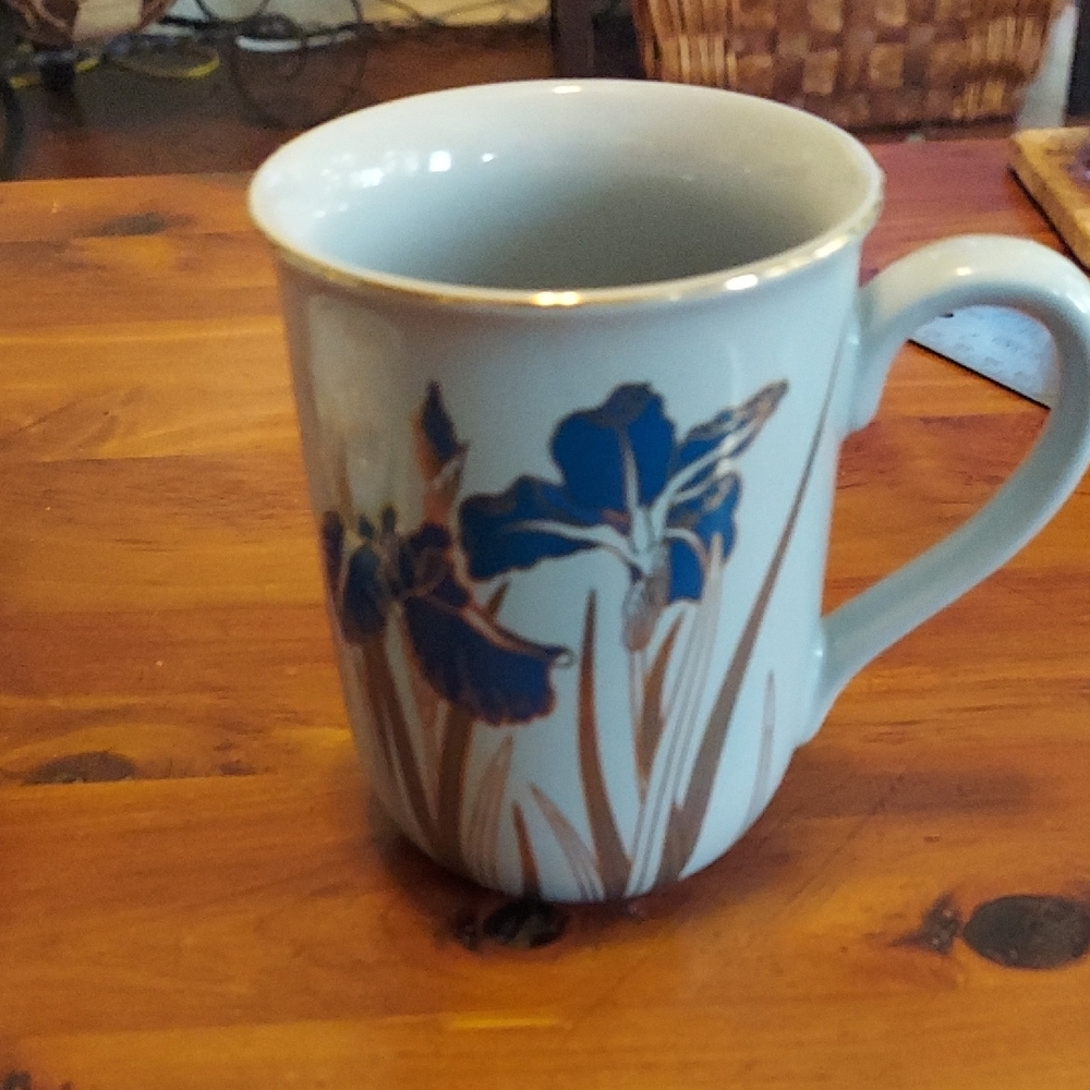 Floral Ceramic Mug with Blue and Brown Design